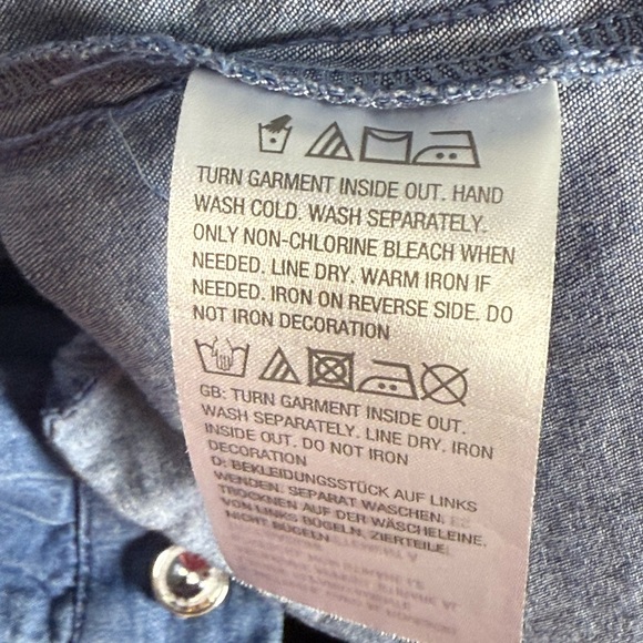 Quacker Factory Women's Button Up Jean Shirt with Embroidered Pumpkins Sz 2X - Picture 5 of 11